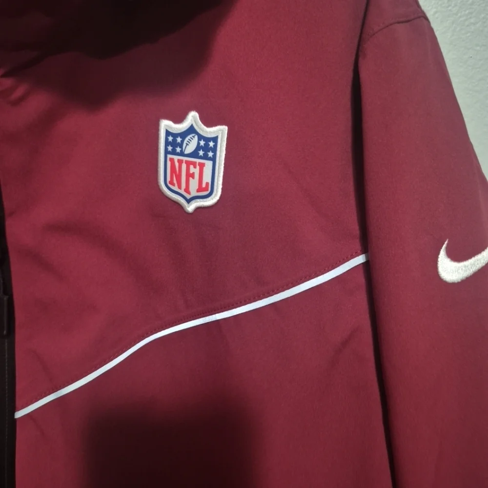 Nike NFL Shield Football On-Field Team Issue Rain Jacket 